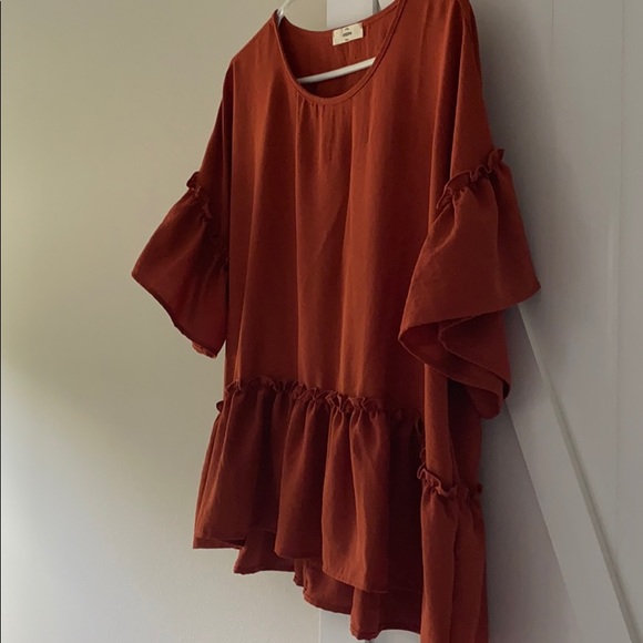 Ruffle top - Picture 3 of 3